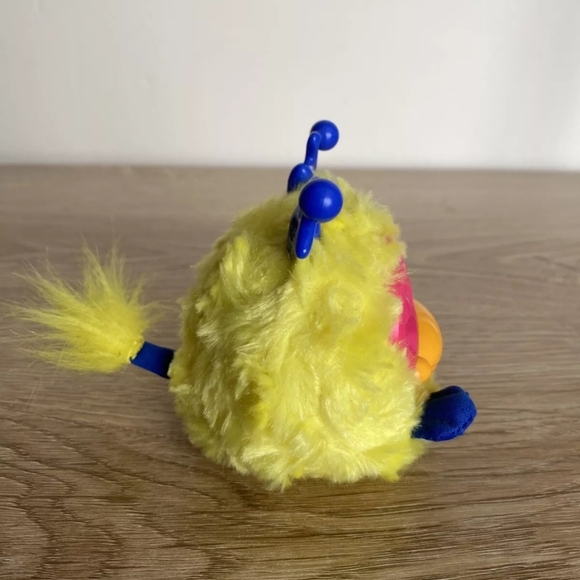 Furby Party Rockers Generation 2 Wittby Interactive Toy - Picture 4 of 5